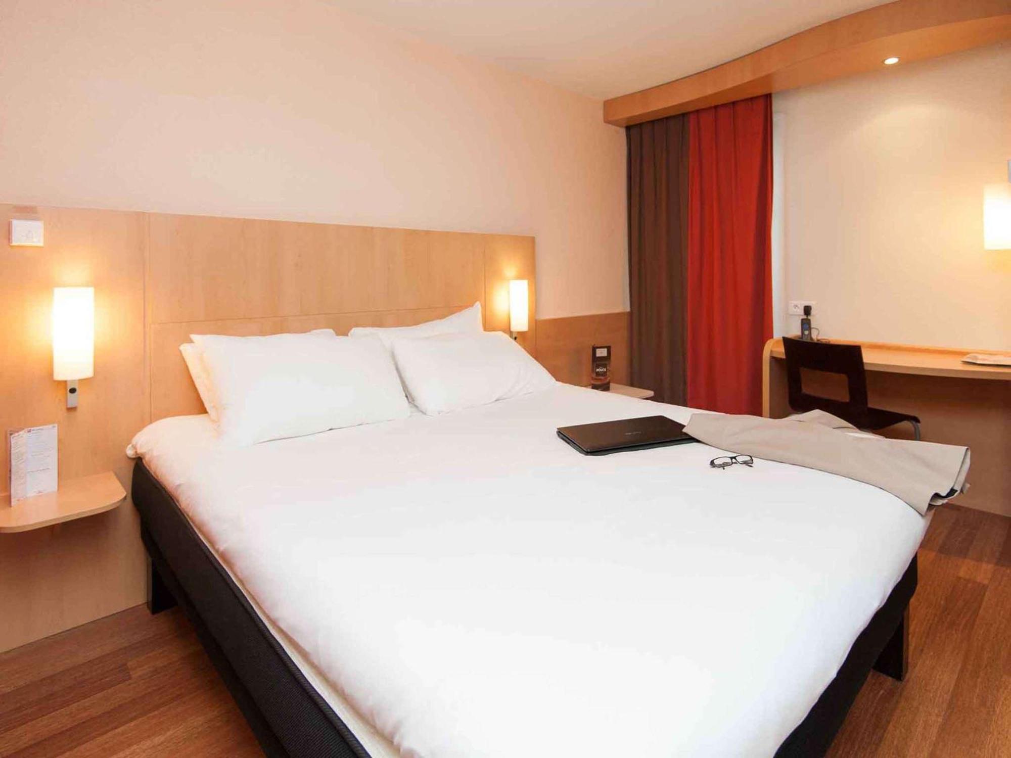 Ibis Avallon Magny (Yonne) Exterior foto